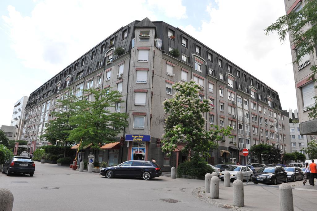 Apartment Eva Tour As 卢布尔雅那 外观 照片